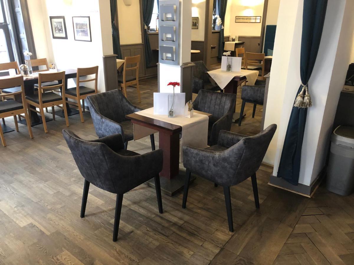 Cafe & Hotel Knoesel Heidelberg Luaran gambar