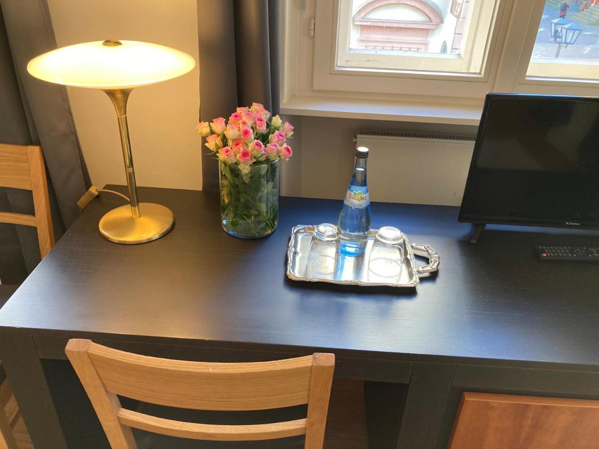 Cafe & Hotel Knoesel Heidelberg Luaran gambar